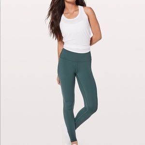 Wunder Under Hi-Rise Tight 
Nulux